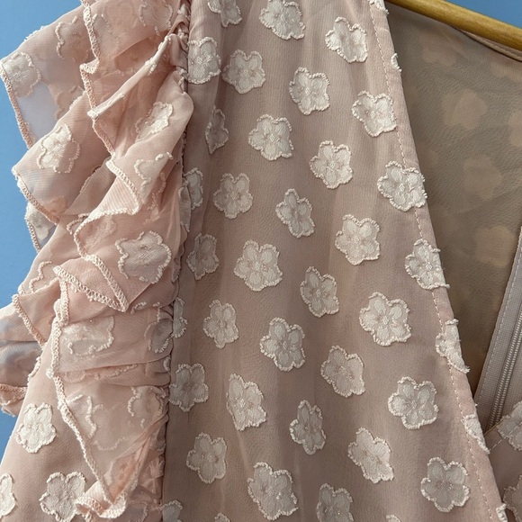 Women’s Pale Pink Floral Dress With Belt - Size 2XL - Picture 3 of 4